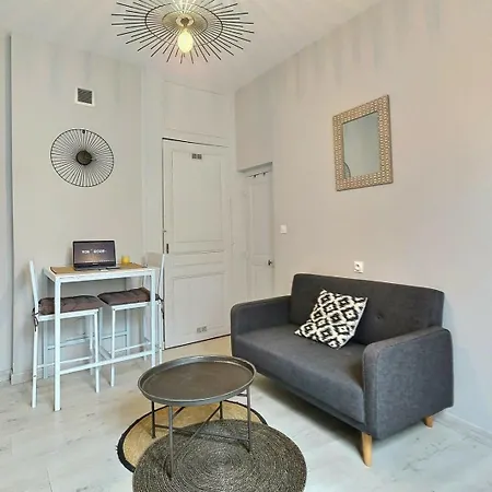 Les Du Pont - Lit Double - Wifi - Inclus - 6 Апартаменты